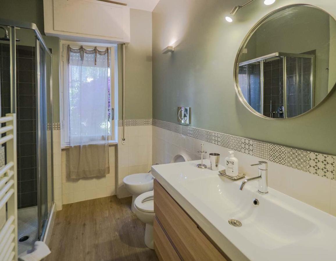 Il Giardino Di Ada Ground Floor Studio With Ac And Patio Monterosso al Mare Luaran gambar