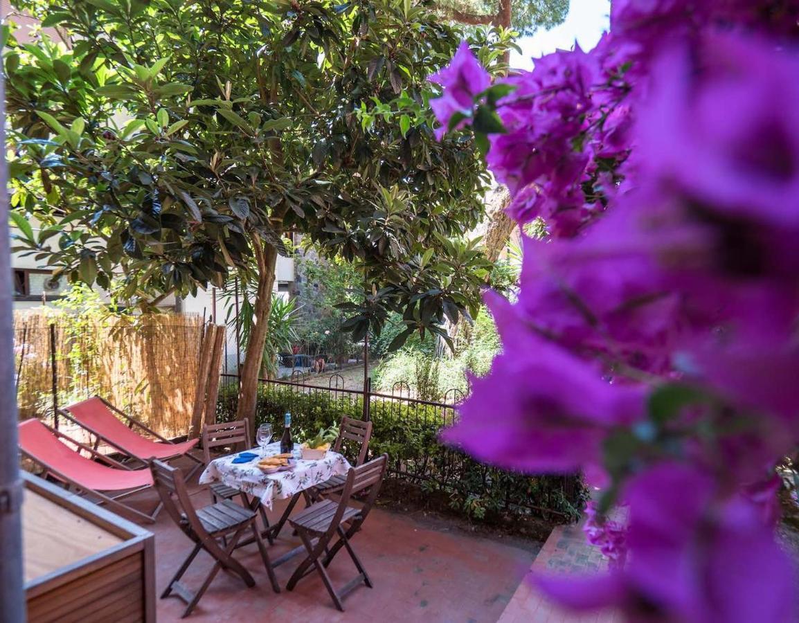 Il Giardino Di Ada Ground Floor Studio With Ac And Patio Monterosso al Mare Luaran gambar