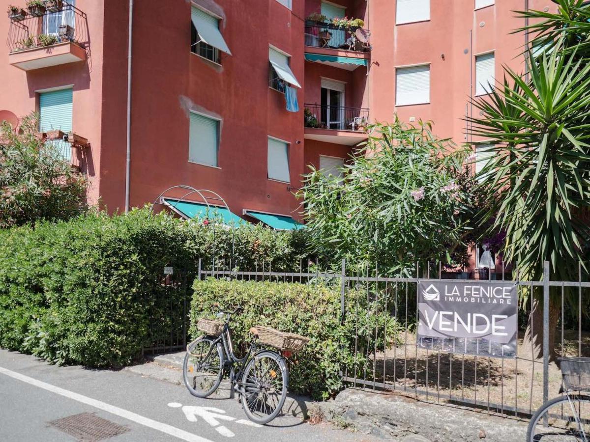Il Giardino Di Ada Ground Floor Studio With Ac And Patio Monterosso al Mare Luaran gambar